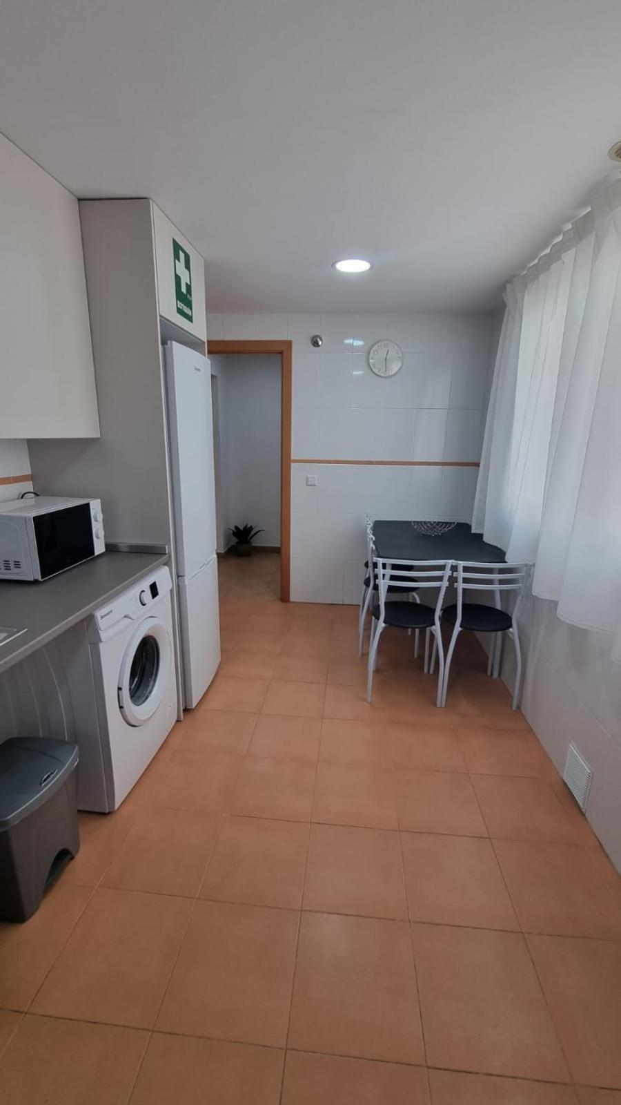 Moderno Apartamento 3 Dormitorios, Garaje Y Piscina La Algaba Kültér fotó